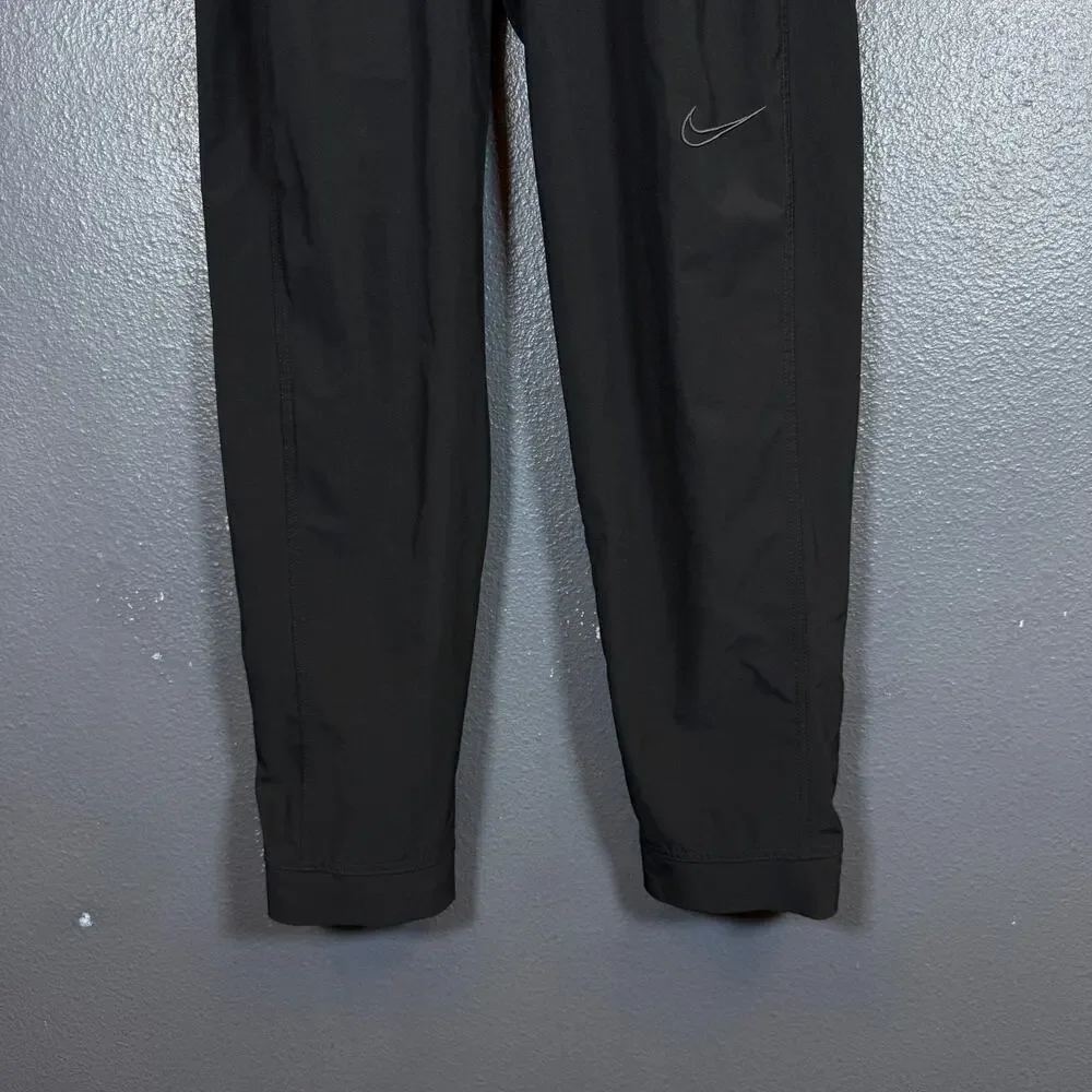 Nike L women’s black workout sport sweatpants outdoor gym pants